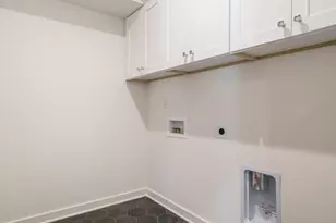 1527 Urban Trce Ln, Raleigh, NC 27608 - Photo 25