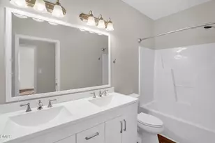 3047 Winston Dr, Burlington, NC 27215 - Photo 21