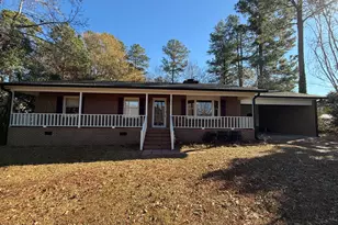 634 E Sanders St, Four Oaks, NC 27524 - Photo 1