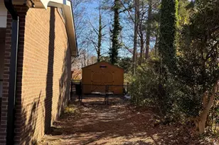634 E Sanders St, Four Oaks, NC 27524 - Photo 5