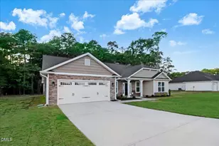 105 Oxford Ct, La Grange, NC 28551 - Photo 3