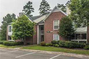 1001 Kingswood Dr, Chapel Hill, NC 27517 - Photo 1