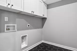 1523 Sunrise Ave, Raleigh, NC 27608 - Photo 7