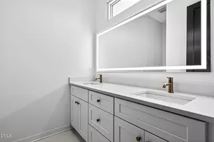 1521 1/2 Sunrise Ave, Raleigh, NC 27608 - Photo 23