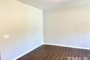 830 Oak Center Dr, Raleigh, NC 27610 - Photo 5