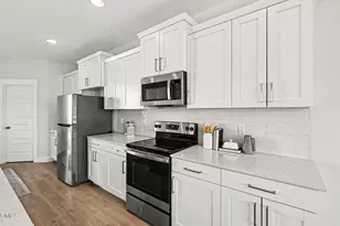 8512 Silsbee Dr, Raleigh, NC 27613 - Photo 19