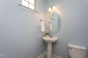 501 Golden Plum Ln, Zebulon, NC 27597 - Photo 9