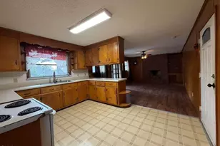 915 E Hudson Ave, Durham, NC 27704 - Photo 9