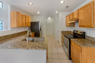 9800 Treymore Dr, Raleigh, NC 27617 - Photo 7