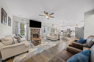 5348 Northpointe Farms Trl, Efland, NC 27243 - Photo 5