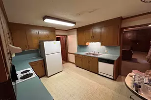 2912 Oxford Rd, Henderson, NC 27536 - Photo 13