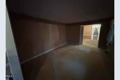 2912 Oxford Road, Henderson, NC 27536 - Photo 9