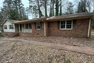 2912 Oxford Rd, Henderson, NC 27536 - Photo 3
