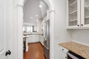 230 Penley Cir, Raleigh, NC 27609 - Photo 15