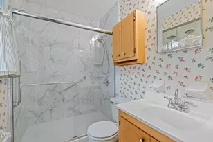 5620 Birch Dr, Durham, NC 27712 - Photo 25