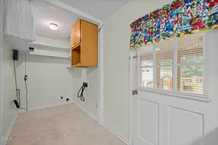 5620 Birch Dr, Durham, NC 27712 - Photo 15