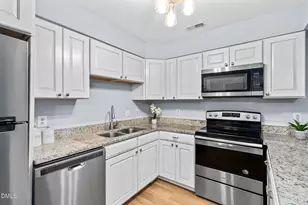 168 Summerwalk Cir, Chapel Hill, NC 27517 - Photo 3