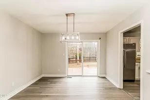 1517 Laughridge Dr, Cary, NC 27511 - Photo 3