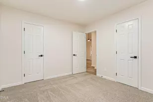 105 Stonelake Ct, Raleigh, NC 27610 - Photo 7