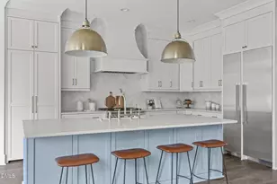 806 Tyrrell Rd, Raleigh, NC 27609 - Photo 9