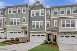 2724 Hunter Woods Dr, Apex, NC 27502 - Photo 3