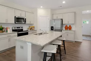 399 Hanging Elm Ln, Fuquay Varina, NC 27526 - Photo 9