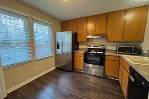 7825 Stephanie Ln, Raleigh, NC 27615 - Photo 5