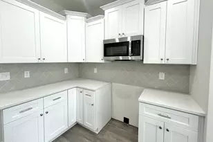 1725 Cardinal Dr, Deep Run, NC 28525 - Photo 11