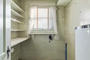 105 S Guthrie Ave, Durham, NC 27703 - Photo 15