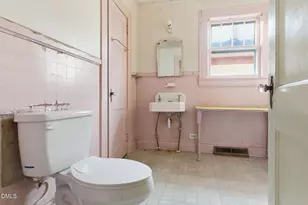 105 S Guthrie Ave, Durham, NC 27703 - Photo 21