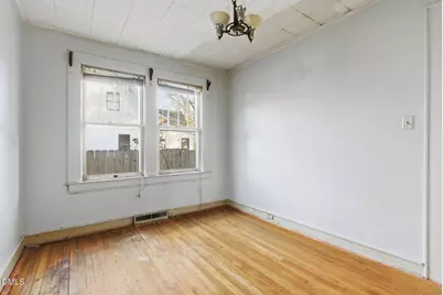 105 S Guthrie Avenue, Durham, NC 27703 - Photo 9