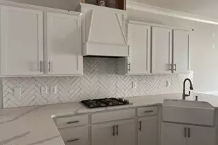 145 Big Pine Rd, Clayton, NC 27520 - Photo 5