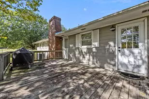 201 McLeod Ave, Broadway, NC 27505 - Photo 19