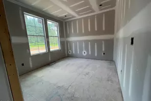 153 Isabelle Vly Dr, Zebulon, NC 27597 - Photo 7