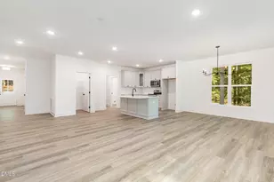 3260 Yorkshire Cir, Sanford, NC 27332 - Photo 11