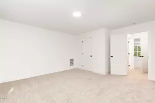 3260 Yorkshire Cir, Sanford, NC 27332 - Photo 25