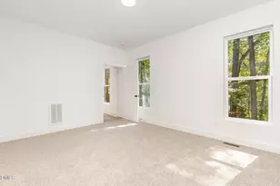 3260 Yorkshire Cir, Sanford, NC 27332 - Photo 23