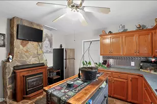 860 Virginia Rd, Marion, NC 28752 - Photo 11