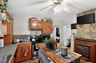 860 Virginia Rd, Marion, NC 28752 - Photo 13