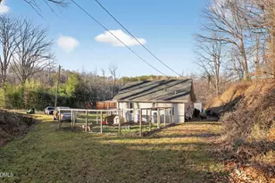 860 Virginia Rd, Marion, NC 28752 - Photo 5