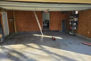 1231 Shamrock Dr, Burlington, NC 27215 - Photo 21