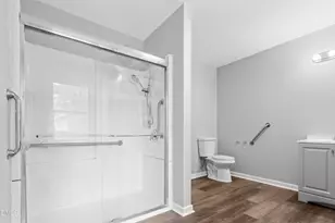 6010 Muscat Rd, Hope Mills, NC 28348 - Photo 15