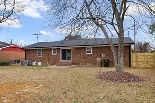 303 Wren Ln, Clayton, NC 27520 - Photo 33