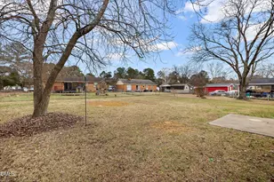 303 Wren Ln, Clayton, NC 27520 - Photo 35