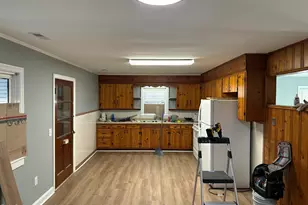 421 E Morisey Blvd, Clinton, NC 28328 - Photo 3