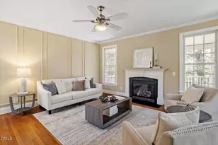 2512 Thurrock Dr, Apex, NC 27539 - Photo 9