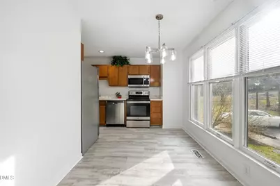 101 Thomas Lane #Unit 3, Carrboro, NC 27510 - Photo 7