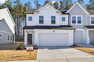 586 Barrington Row Ave, Zebulon, NC 27597 - Photo 1