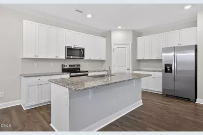 586 Barrington Row Avenue, Zebulon, NC 27597 - Photo 3