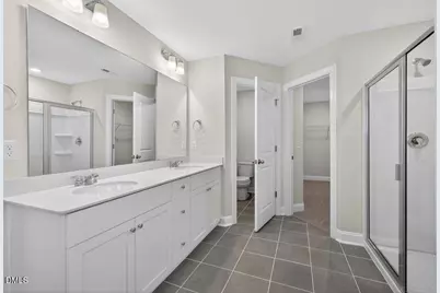 586 Barrington Row Avenue, Zebulon, NC 27597 - Photo 15